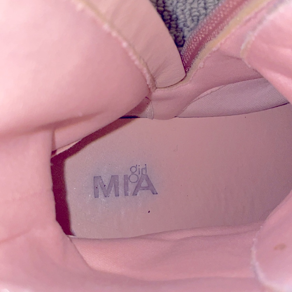 Mia brand Sparkly glitter Pink Lace-Up Boots with a zip up girls youth size 6 - Picture 6 of 6